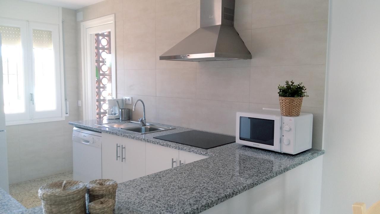 Empuriabrava Apartaments No 5 מראה חיצוני תמונה